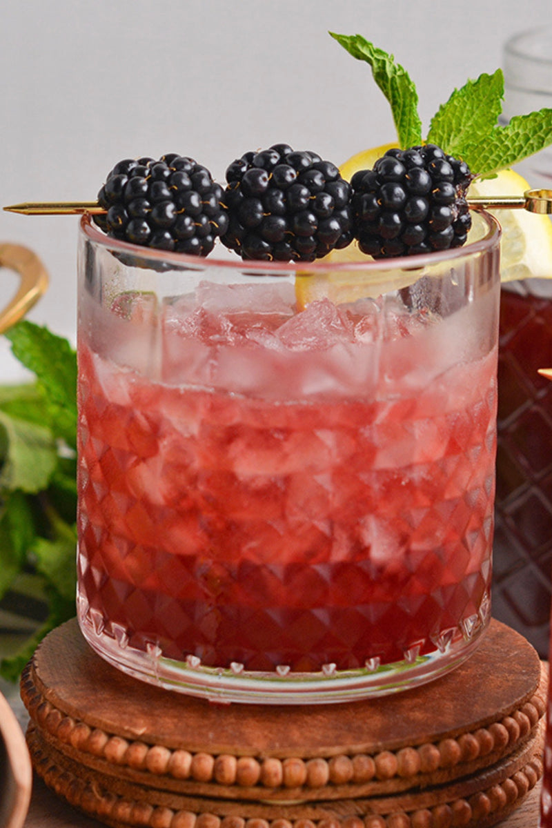 Blackberry Bourbon Smash Cocktail